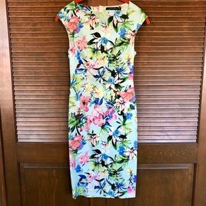 Floral Zara dress XS